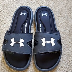 Under Armor slides
